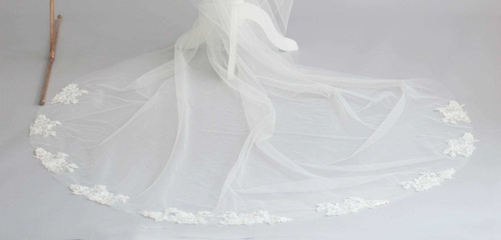 ivory motif lace wedding veil