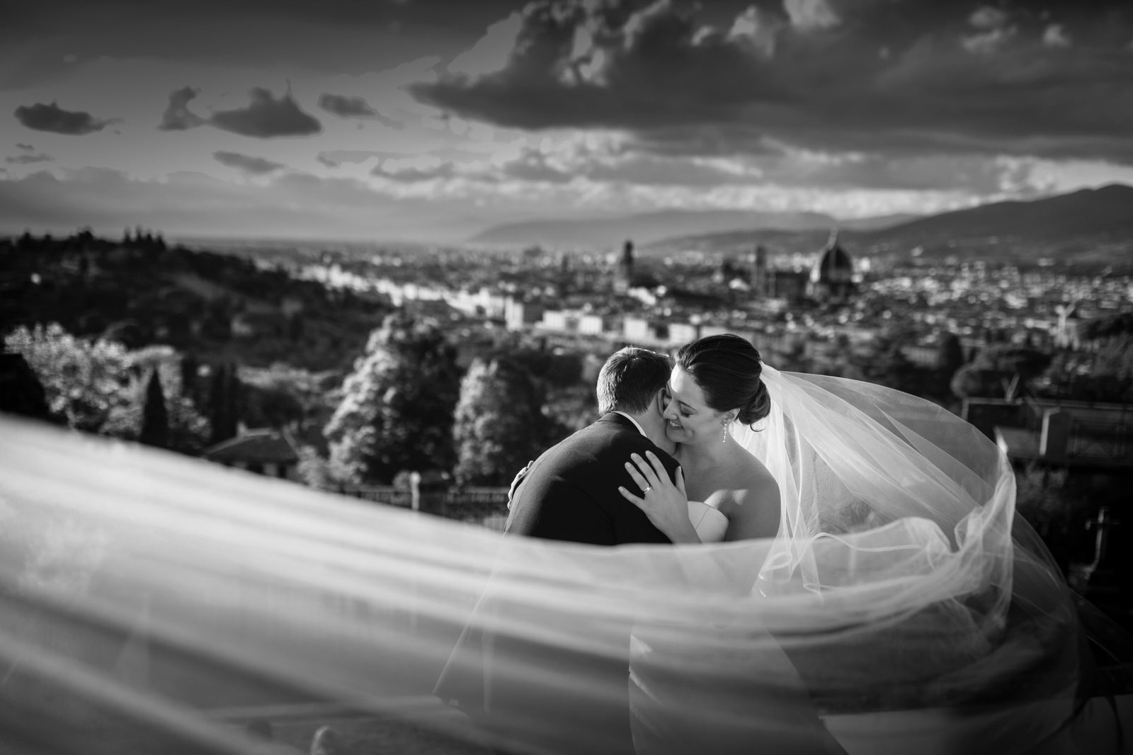 Real Bride | Two Tier Satin Edge Veil Sandy