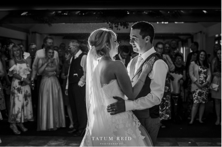 Real Bride | Delicate Lace Edge Veil Ada