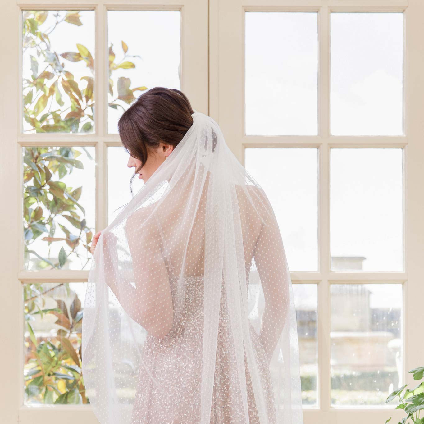 Chapel Veil vs Cathedral Veil vs Short Veil: What’s Best For You?