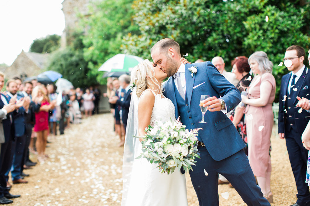 Real Bride | St Patrick La Sposa Gown | Single Tier Cut Edge Silk Style Veil Isabella