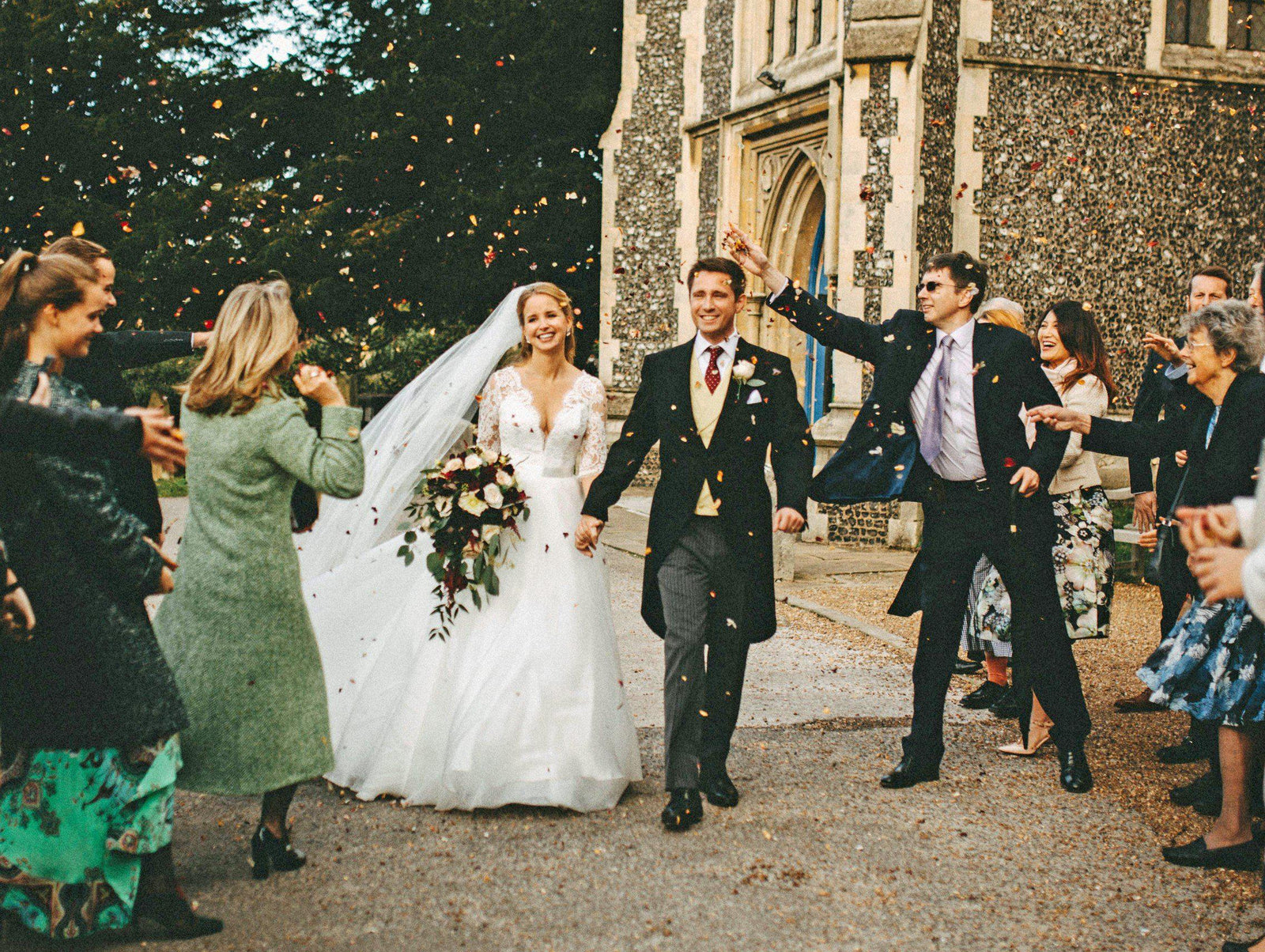 Real Bride | Susanne Neville Dress | Cut Edge Single Tier Veil Niacae