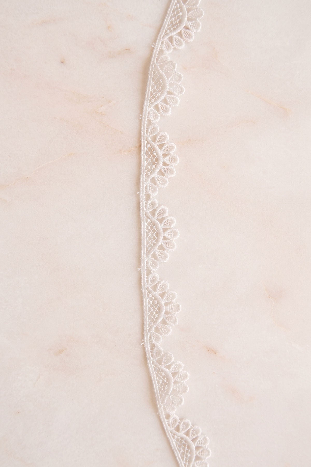 clio lace close up