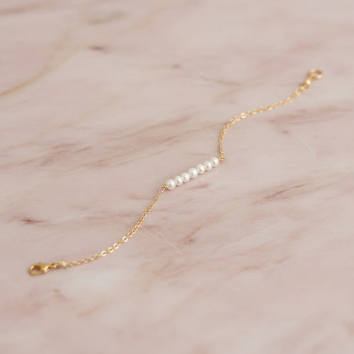 pearl bar bracelet