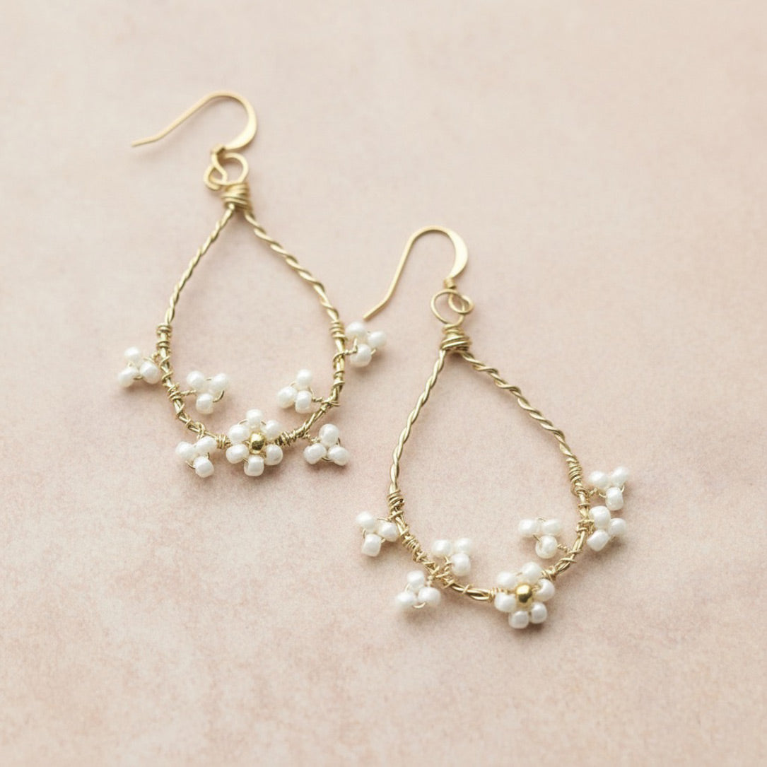 Teardrop wedding earrings - 'Flora'