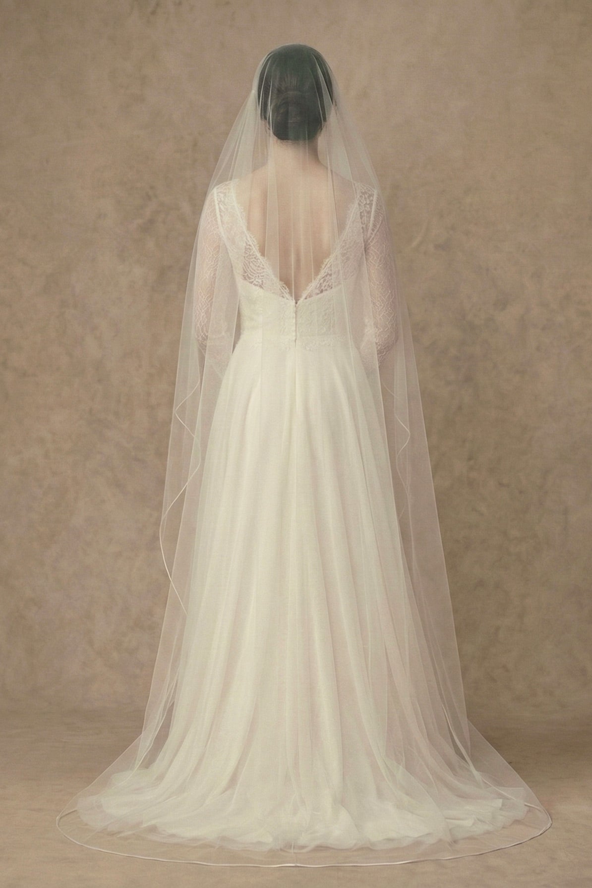 Pencil edge Juliet cap wedding veil - 'Maria'