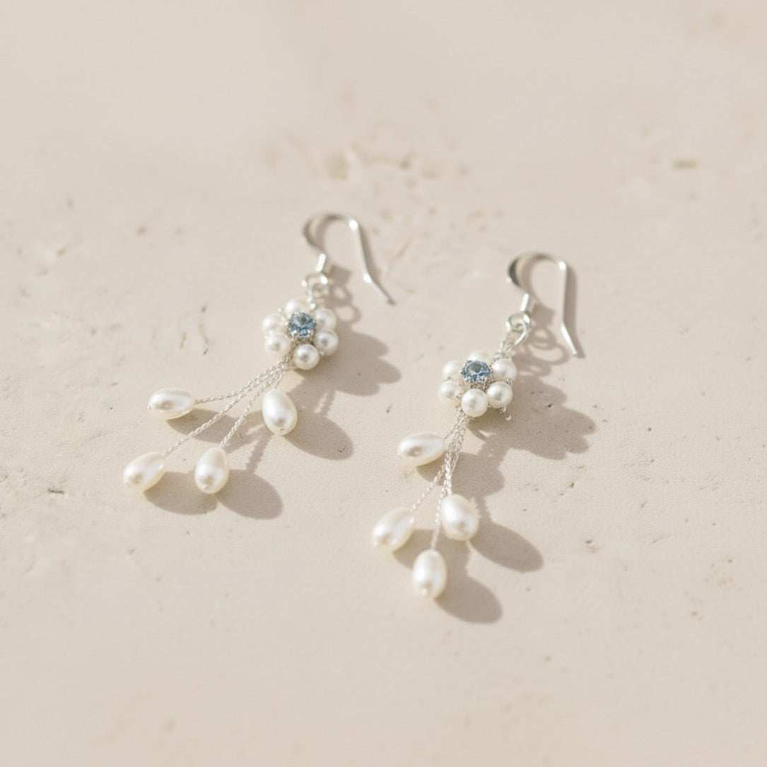 Something blue boho pearl flower earring