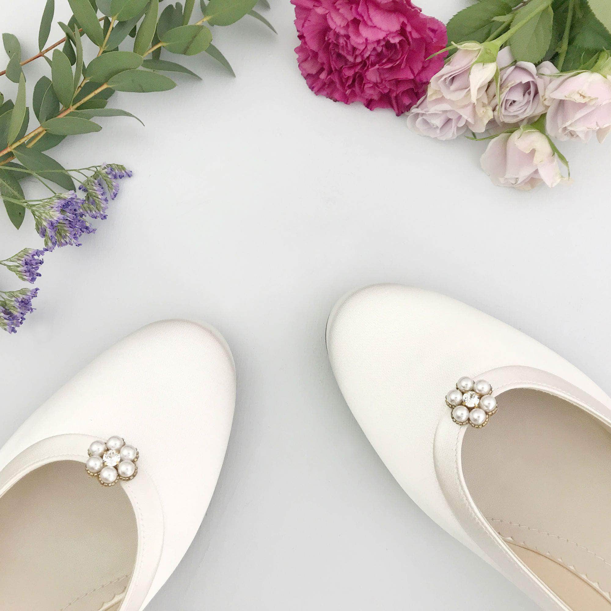 Wedding Shoe Clip Gold Flower pearl wedding shoe clips - 'Fleur'