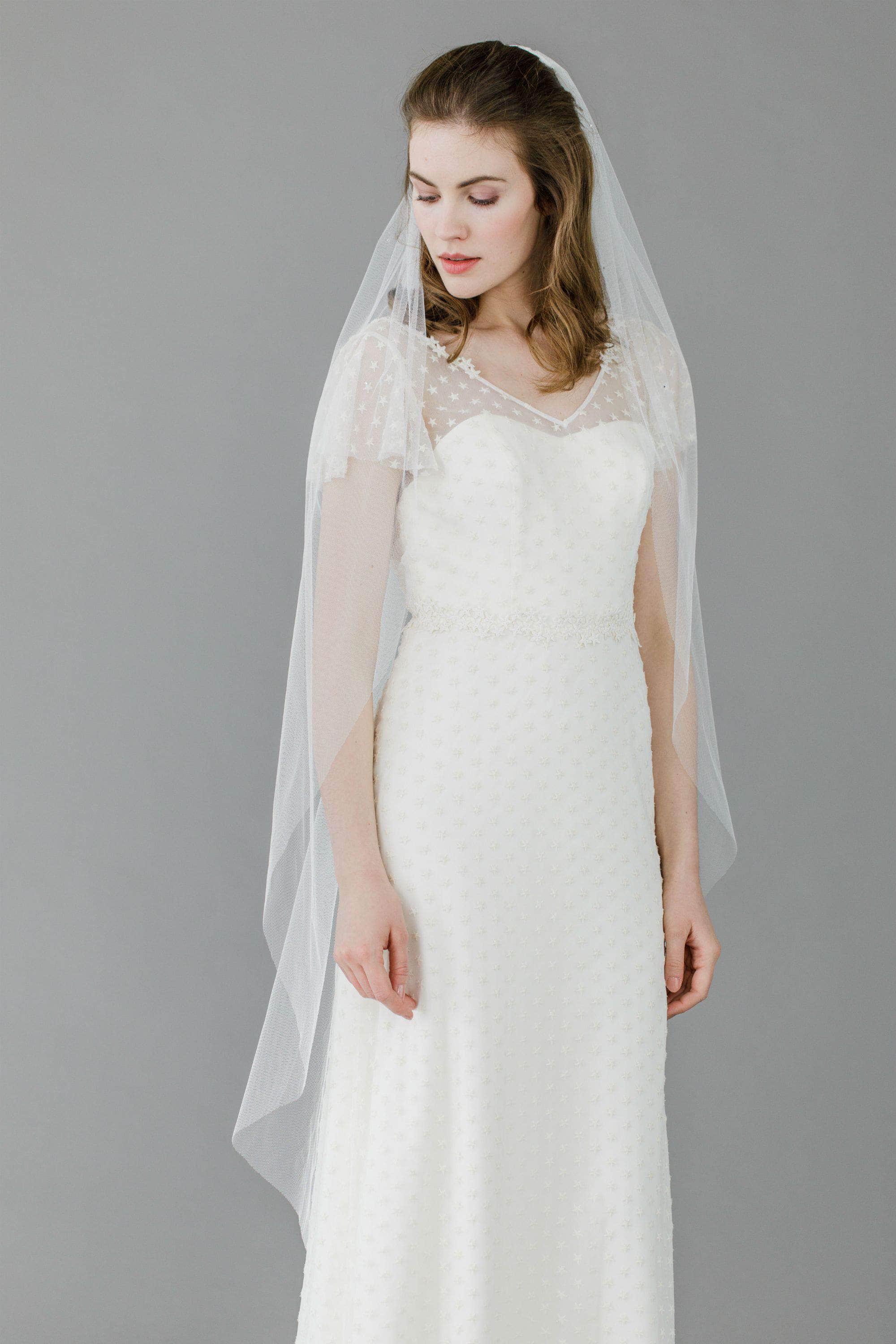 Silk style wedding veil with crystal scatter -  display picture 1