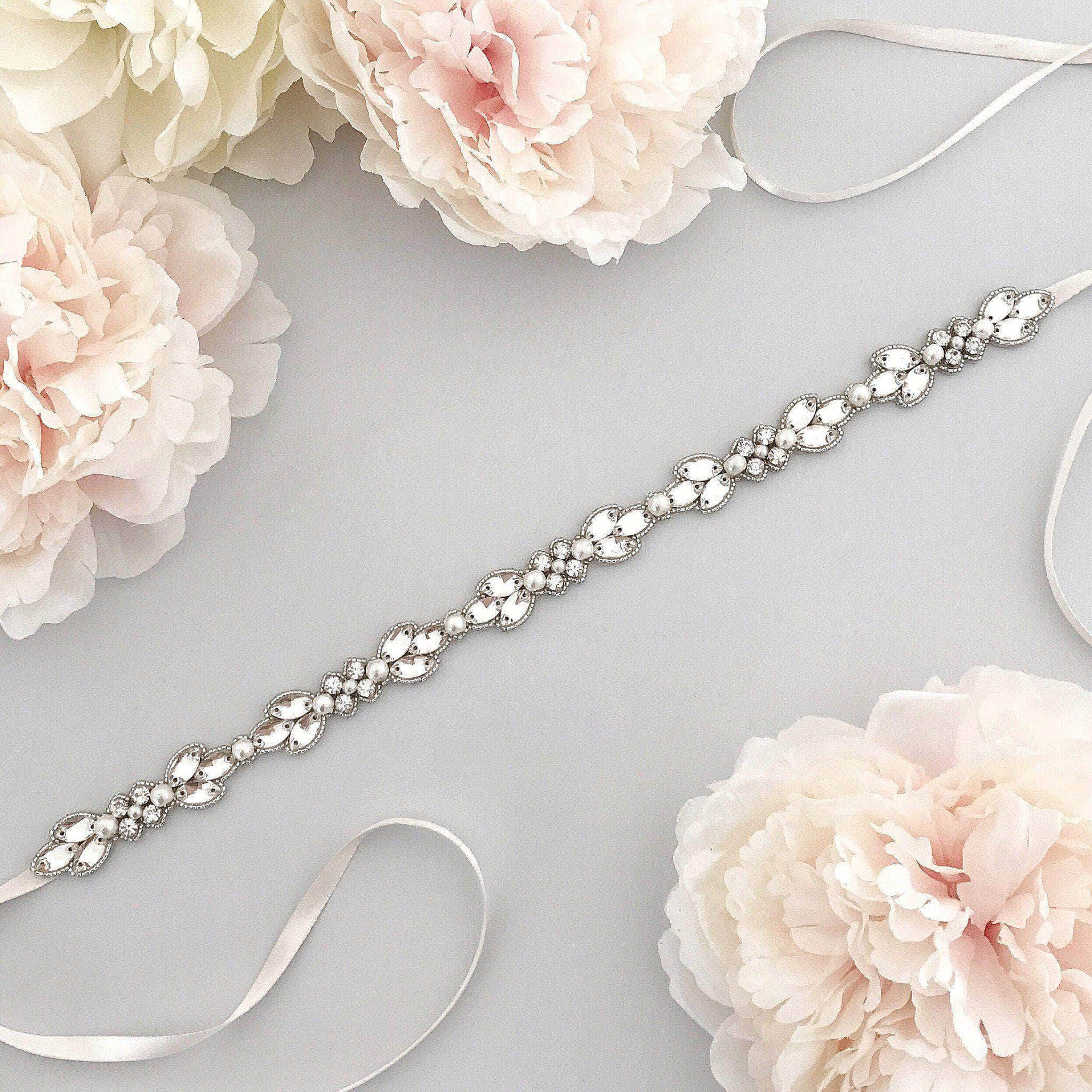 Crystal and pearl flower wedding belt -  display picture 1