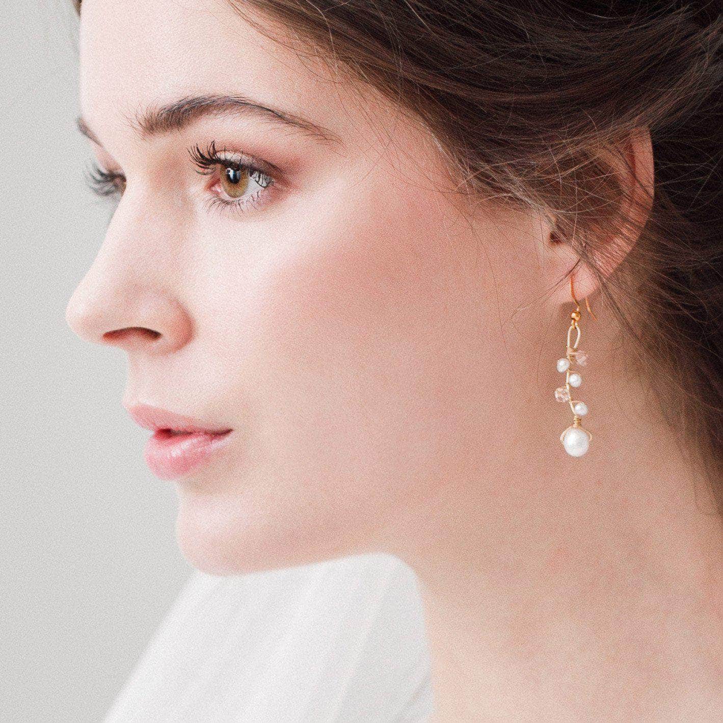 Wedding Earring Goldblush Gold wedding earrings of blush crystal and freshwater pearl - 'Addie'