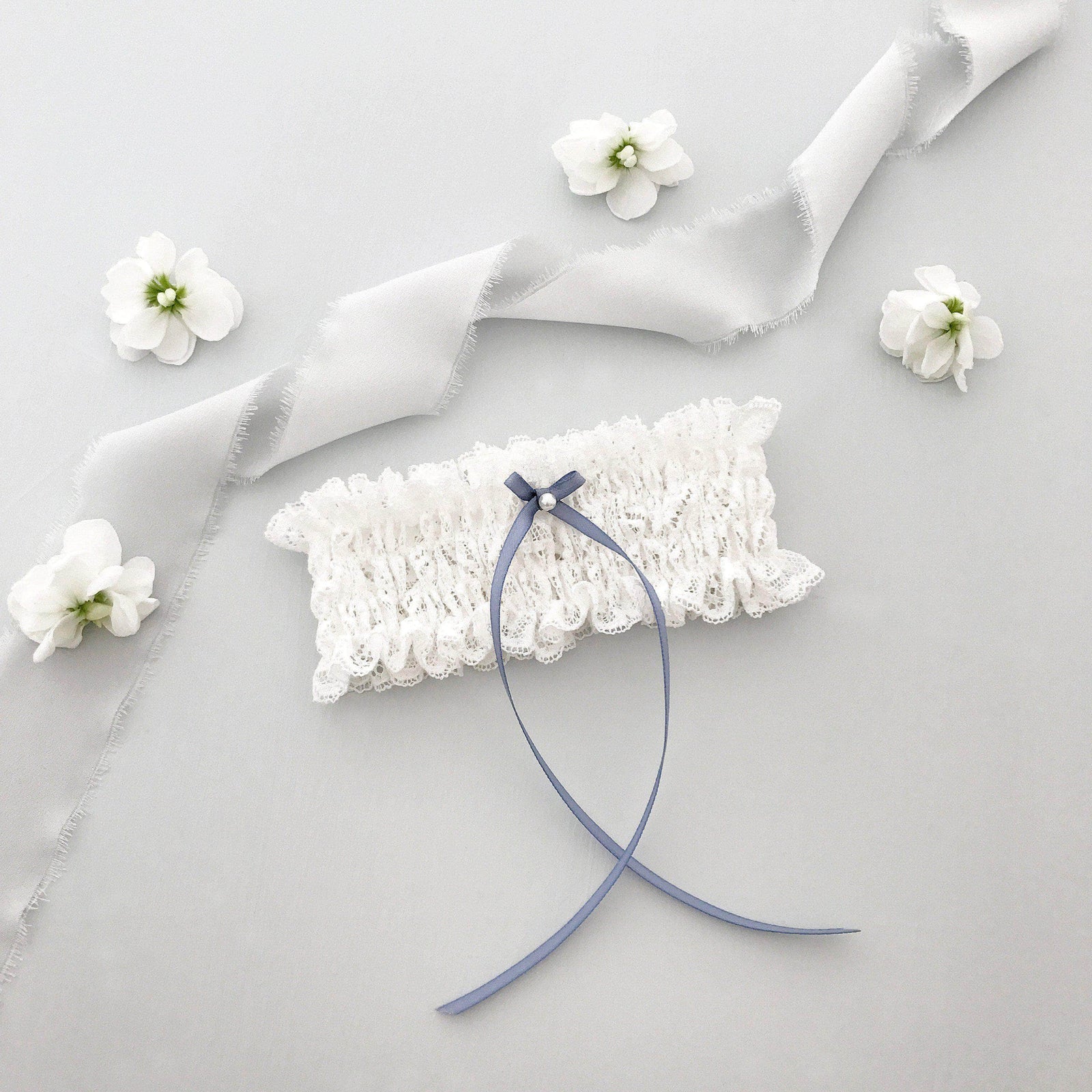 Wedding Garter Ivory lace wedding garter - 'Grace'