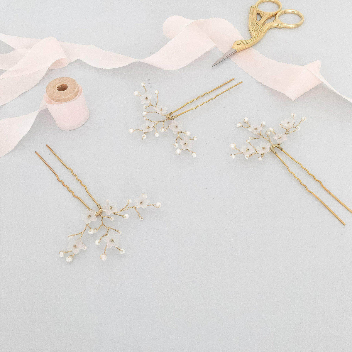 Wedding Hairpin Gold flower wedding hair pins (x3) - &#39;Jasmine&#39;
