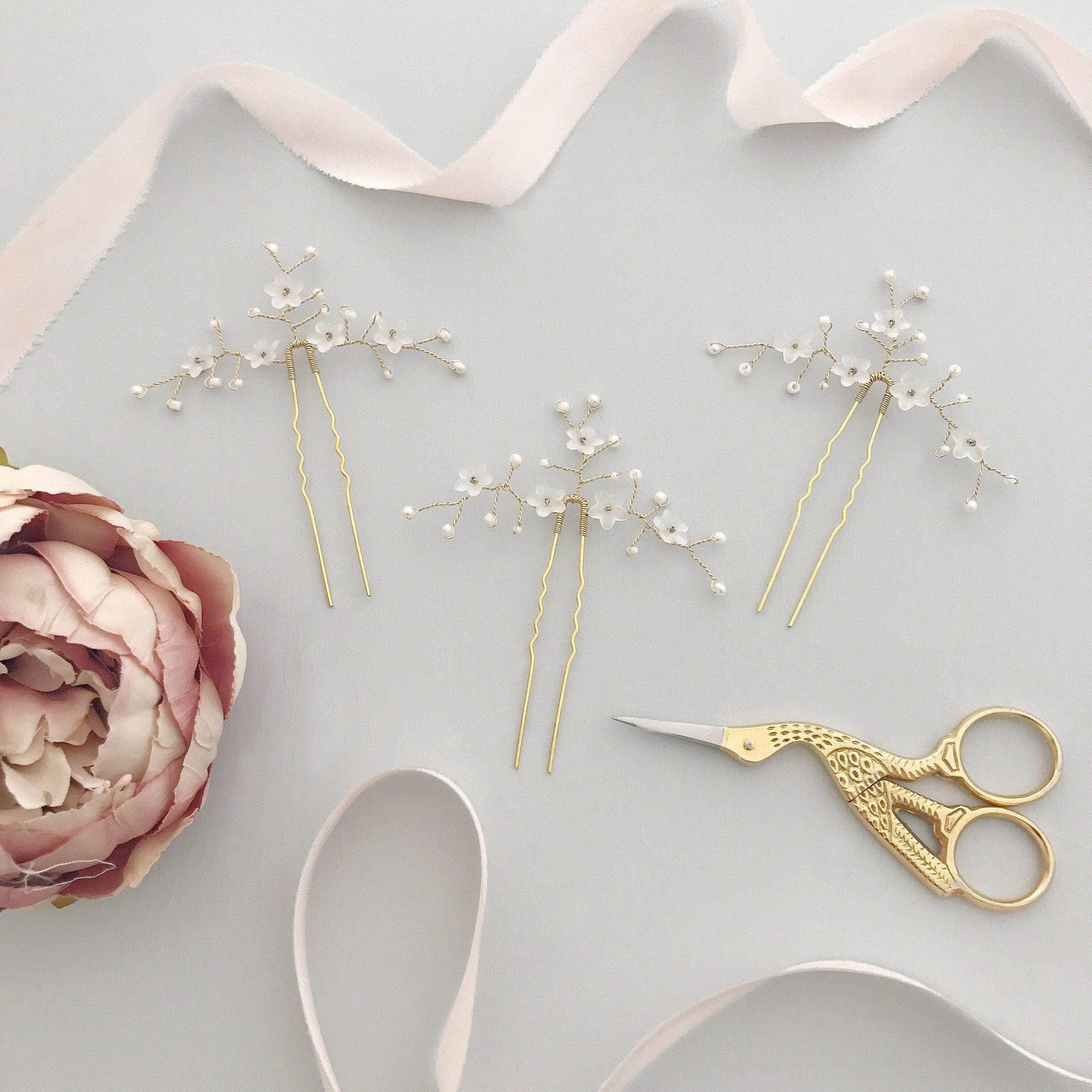 Wedding Hairpin Gold flower wedding hair pins (x3) - 'Jasmine'