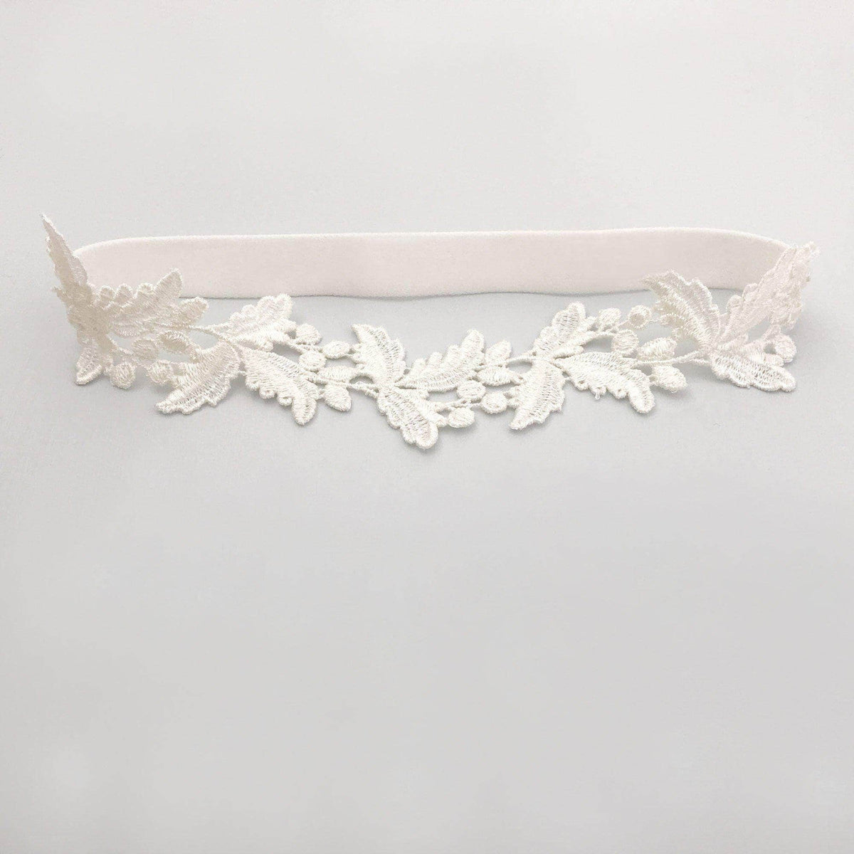Wedding Garter Bridal garter set - Super sleek lace leaf wedding garter and matching toss garter - &#39;Juniper&#39;