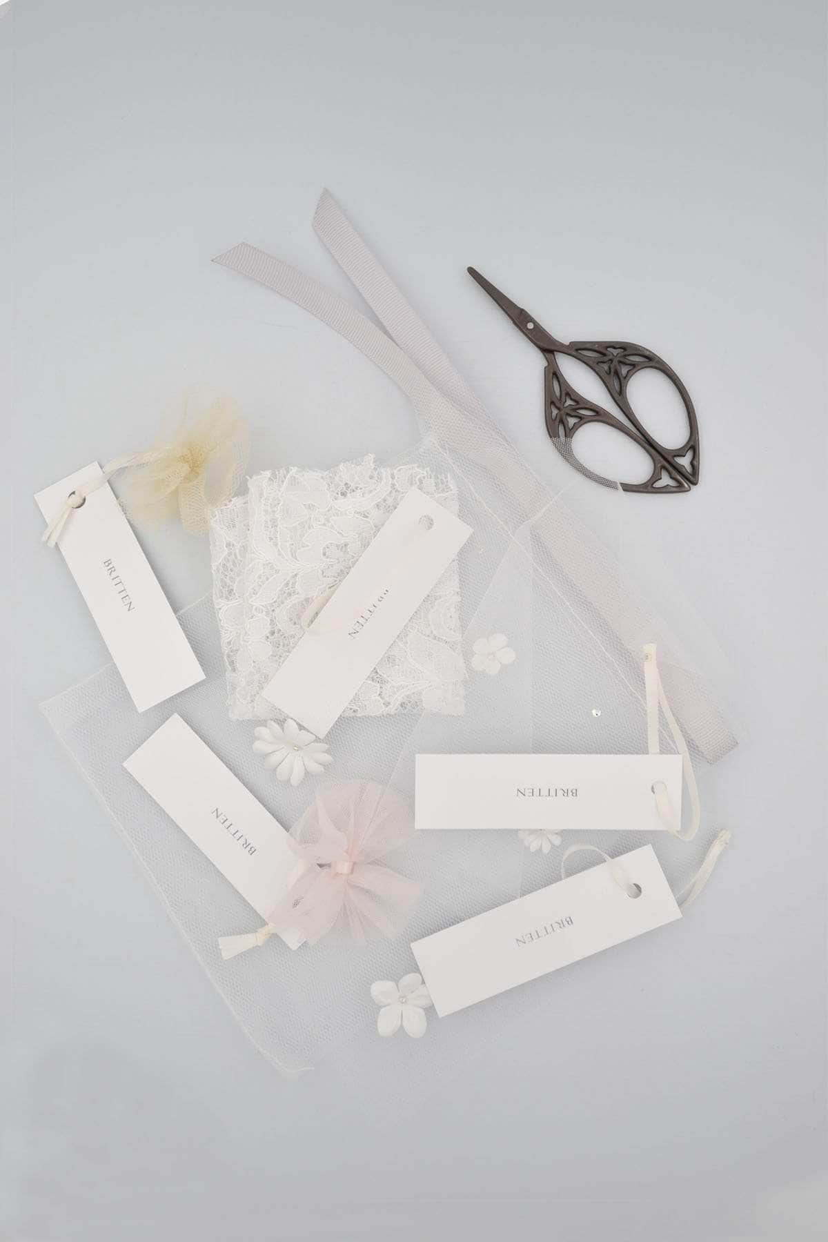 Veil swatch samples Veil swatch sample Choose your own tulle/lace/edging swatch samples